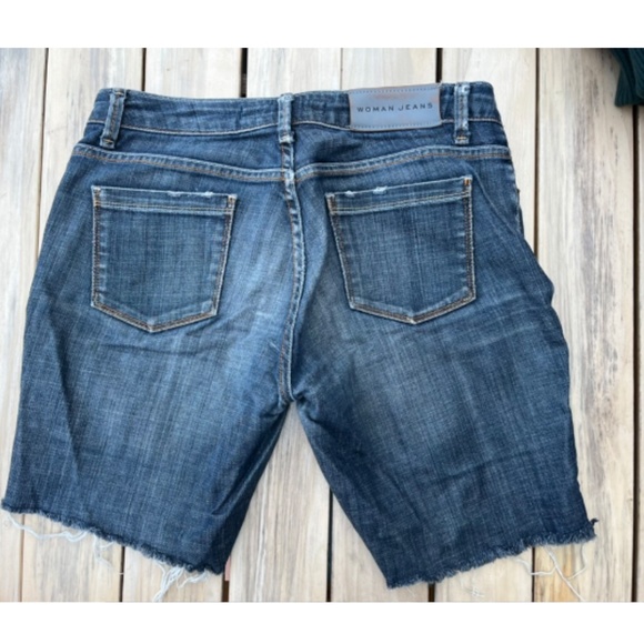 Zara jean shorts, cut-offs, Size 6 - Picture 3 of 3